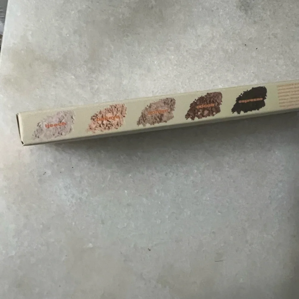 NWT BEAUTY FOR CERTAIN playa to palazzo: eyeshadow palette